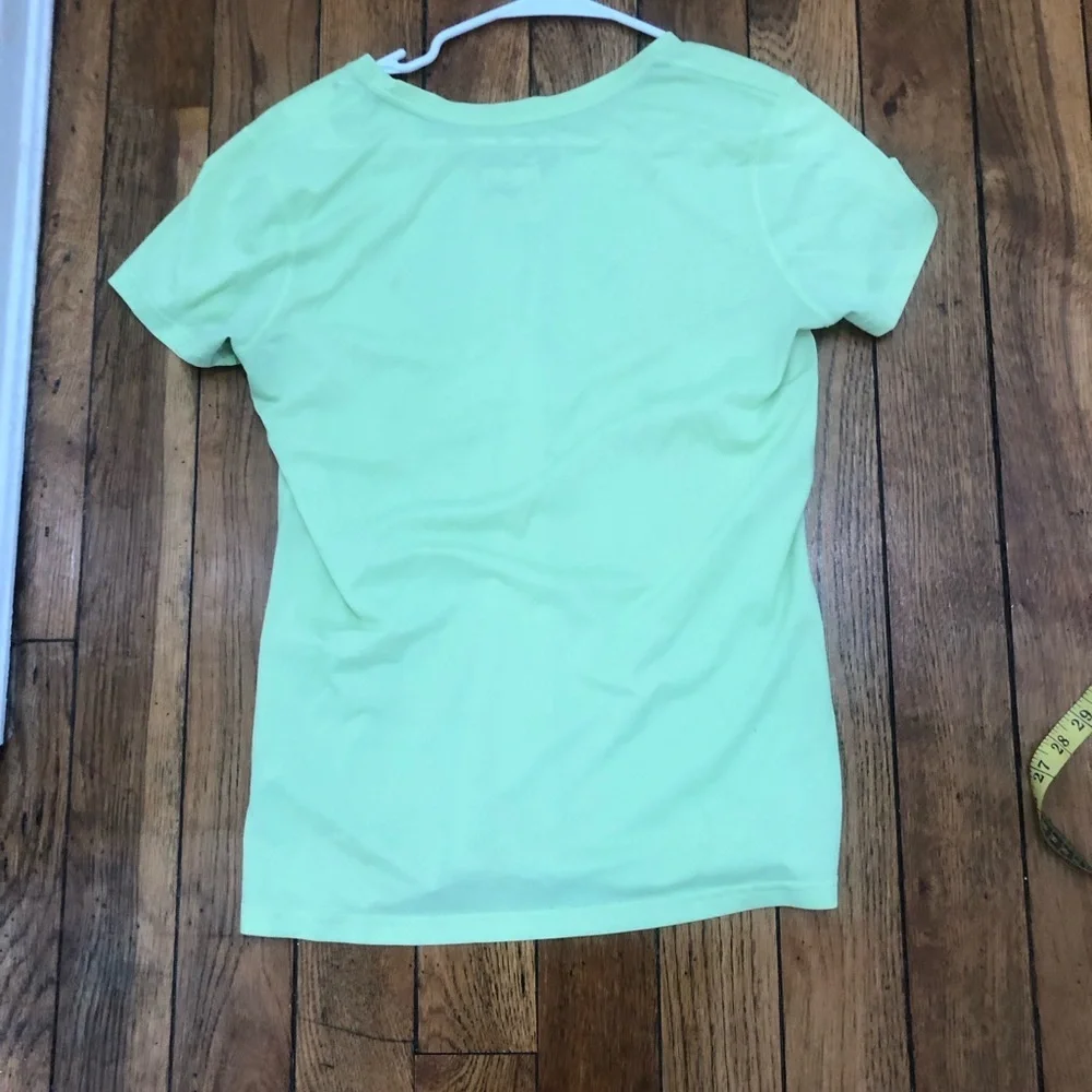 Nike Dri-FIT V-Neck Athletic Tee - Neon Size Large